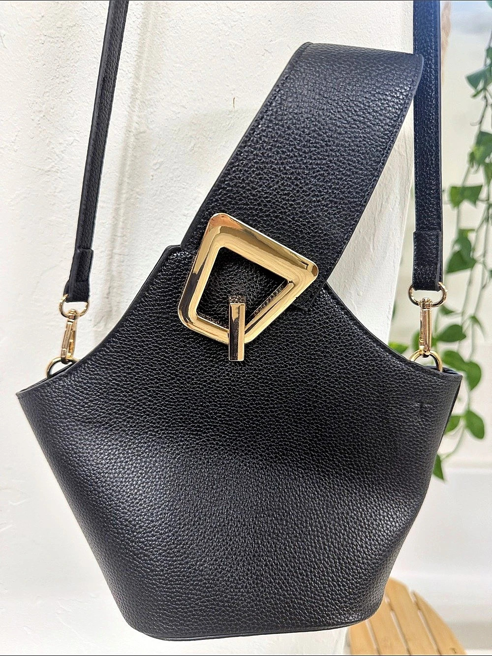 Black Shoulder Bag Like New